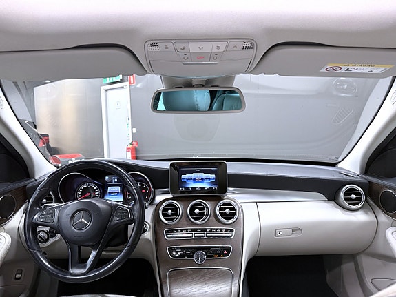 Mercedes-Benz C250 d 3 of 5
