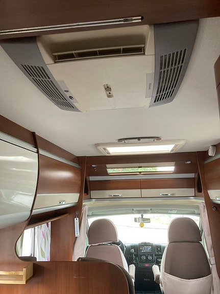 Laika Ecovip 409 18 of 24