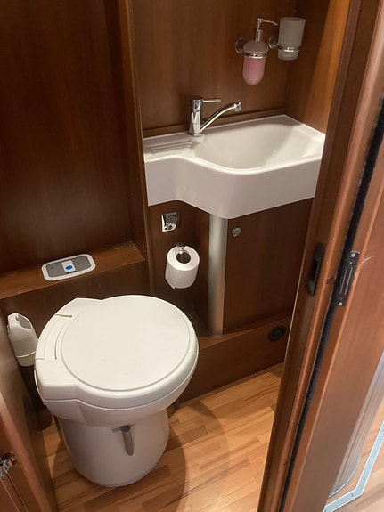 Laika Ecovip 409 15 of 24