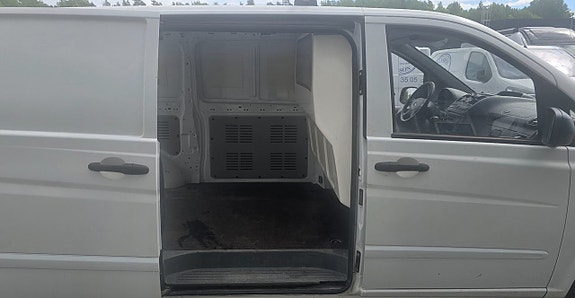 Mercedes-Benz Vito 111 3 of 5