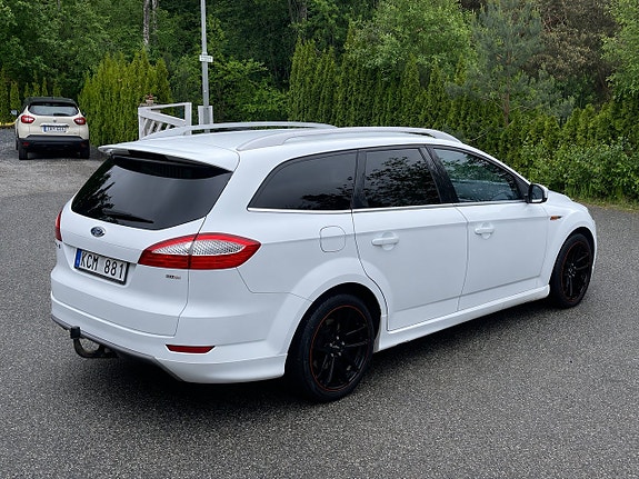 Ford Mondeo 4 of 5