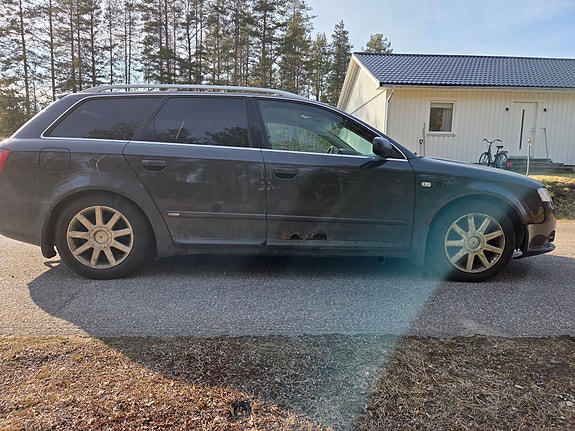 Audi A4 2 of 5