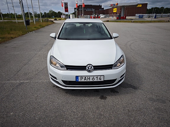 Volkswagen Golf VII 3 of 20