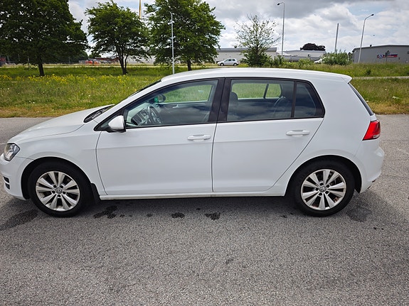Volkswagen Golf VII 4 of 20