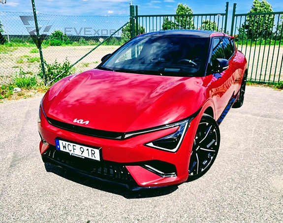 Kia EV6 2 of 5