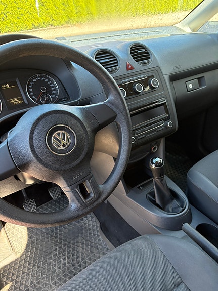 Volkswagen Caddy 5 of 5