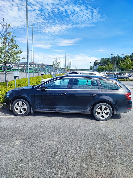 Skoda Octavia 4 of 5