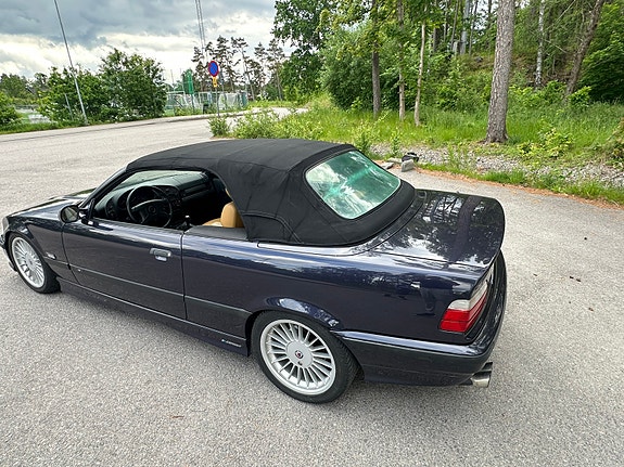 BMW 328i 5 of 5