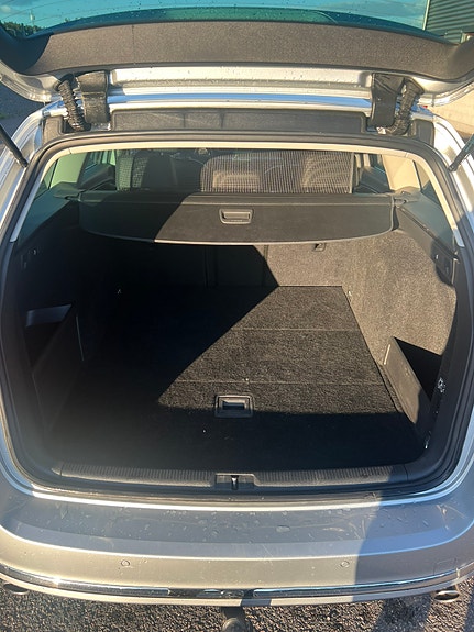 Volkswagen Passat 5 of 5