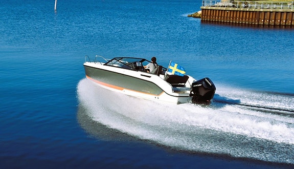 Uttern D65 med Mercury 225 V6 4 of 16