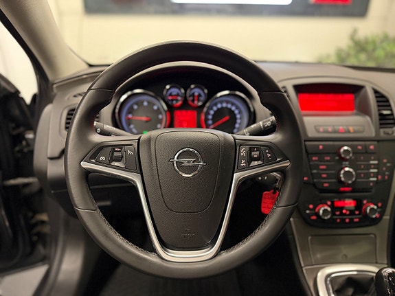 Opel Insignia 12 of 23