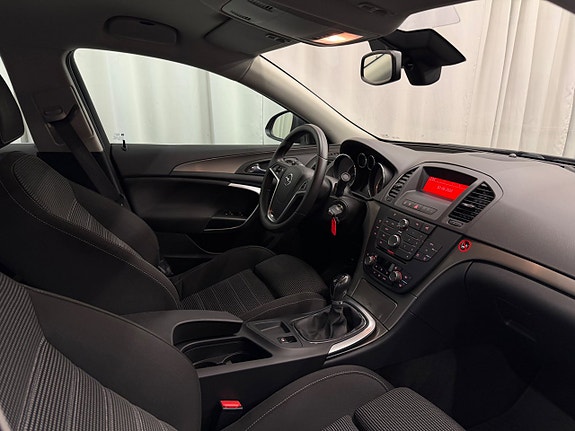 Opel Insignia 21 of 23