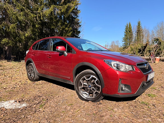 Subaru XV 2 of 5