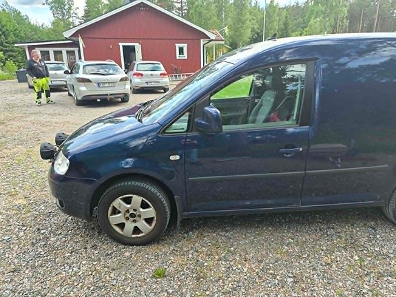 Volkswagen Caddy 2 of 5