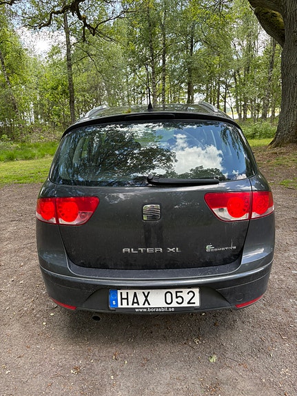 Seat Altea XL 2 of 5