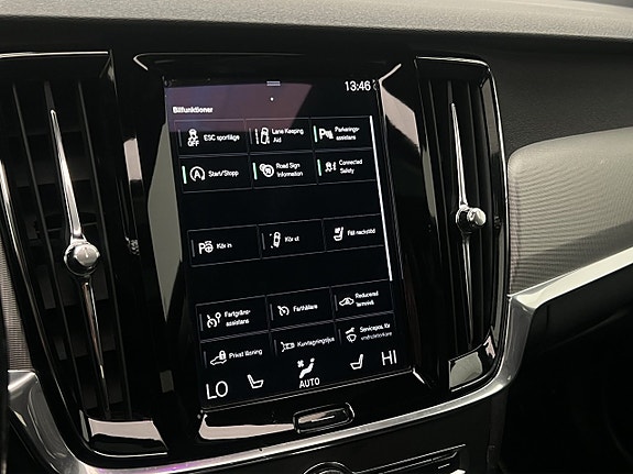 Volvo V90 22 of 30
