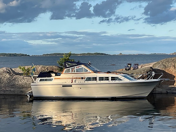 Storebro Royal Cruiser 31 Baltic 2 of 11