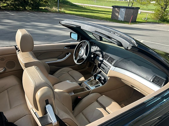BMW 325Ci 4 of 5