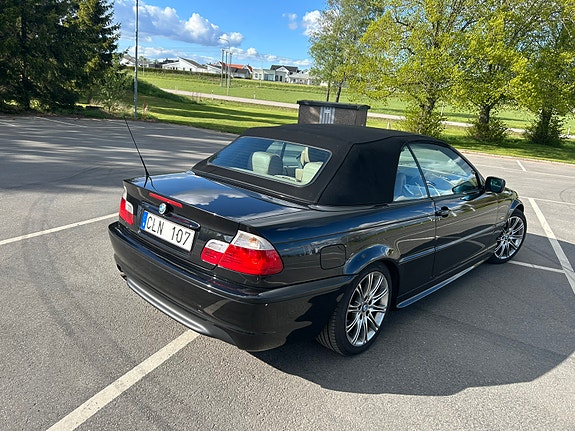 BMW 325Ci 7 of 9