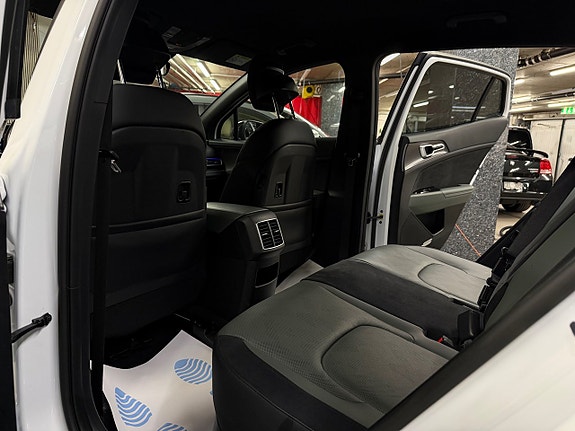 Kia Sportage 23 of 24