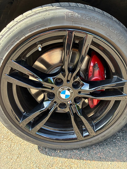 BMW 340i 4 of 5
