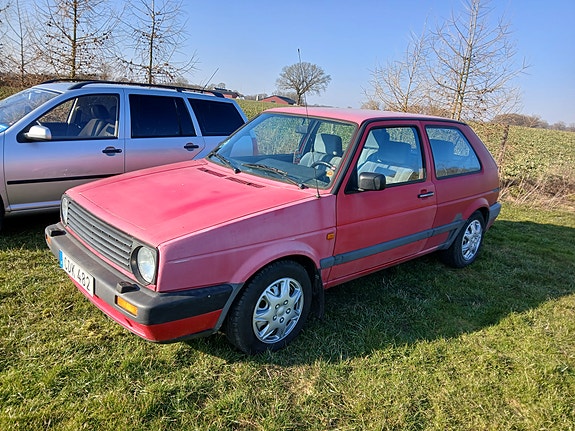 Volkswagen Golf II 2 of 3