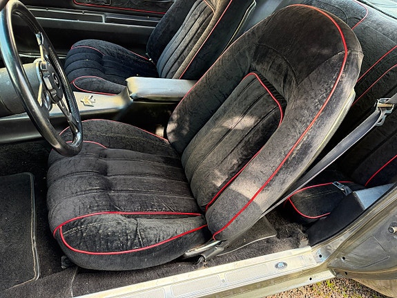 Pontiac Trans Am 15 of 23