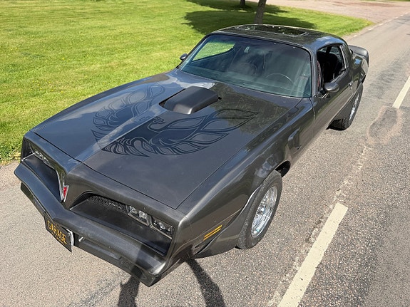 Pontiac Trans Am 9 of 23