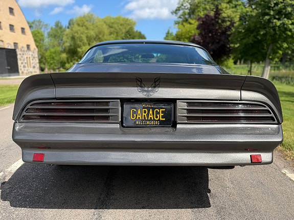 Pontiac Trans Am 3 of 23