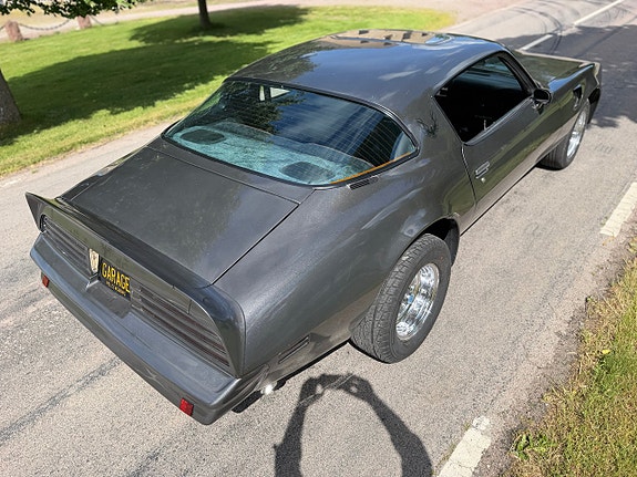Pontiac Trans Am 11 of 23