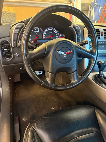 Chevrolet Corvette 5 of 5