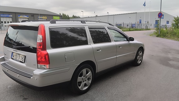 Volvo V70 5 of 5