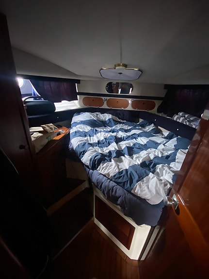 Sealine statesman 305 VP AD41A 4 of 5