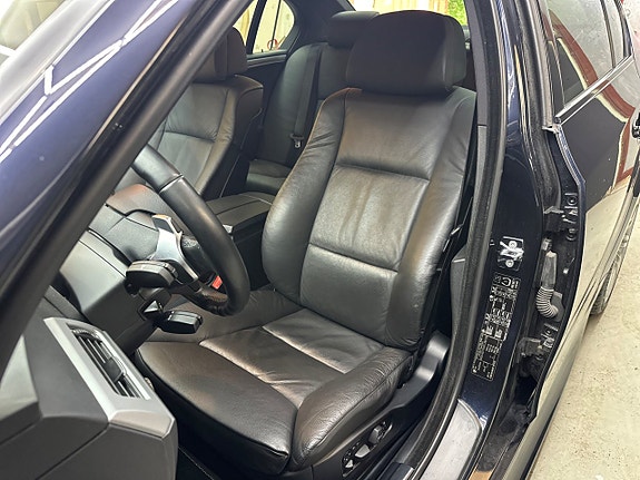 BMW 530i 14 of 26