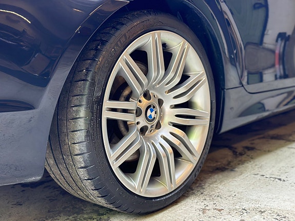 BMW 530i 9 of 26