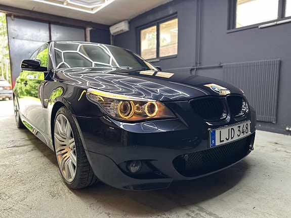 BMW 530i 8 of 26