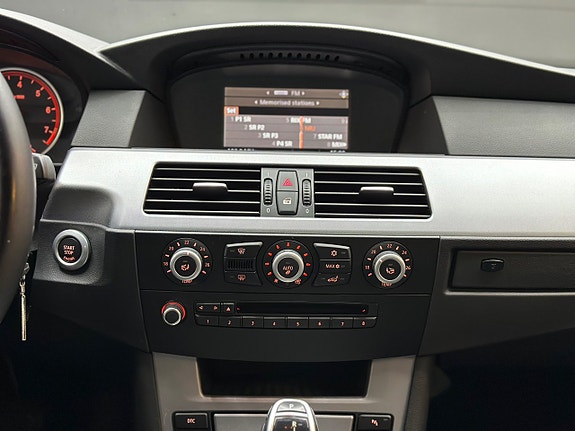 BMW 530i 20 of 26