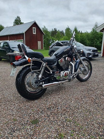 Suzuki VS1400GLP Intruder 6 of 8