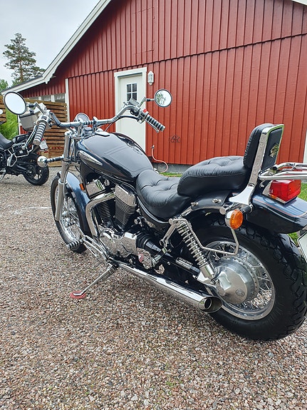 Suzuki VS1400GLP Intruder 8 of 8