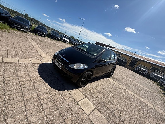 Mercedes-Benz A150 15 of 15