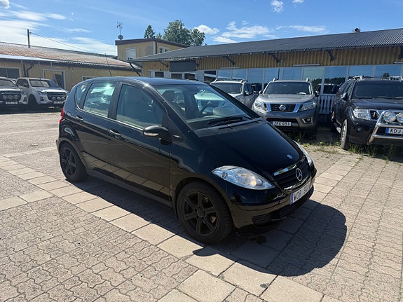 Mercedes-Benz A150 5 of 5
