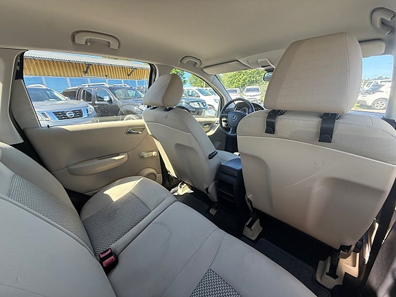 Mercedes-Benz A150 7 of 15