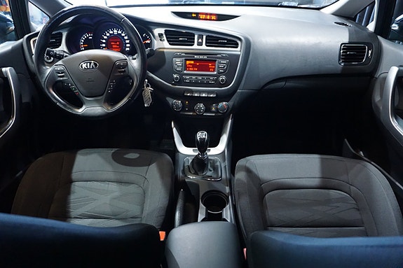 Kia Ceed 9 of 14