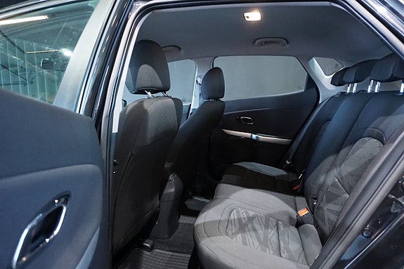 Kia Ceed 8 of 14