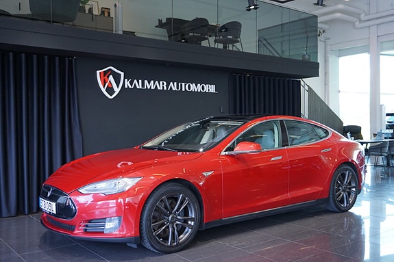 Tesla Model S 5 of 5