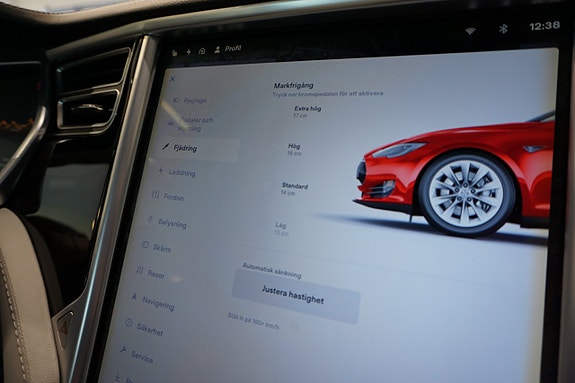 Tesla Model S 20 of 20