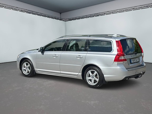 Volvo V70 5 of 5