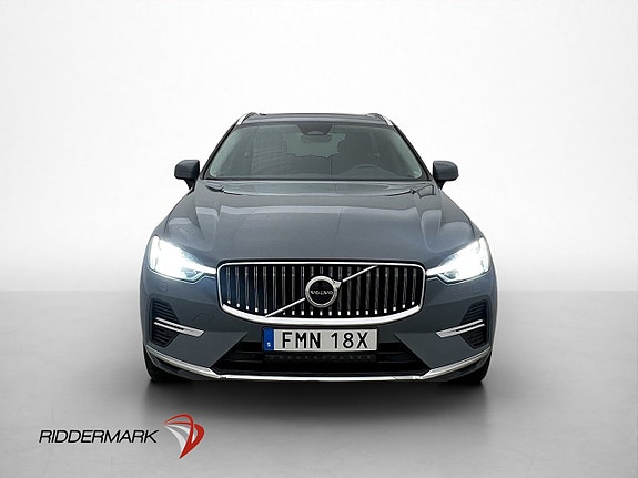 Volvo XC60 2 of 5