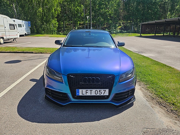 Audi A5 4 of 5