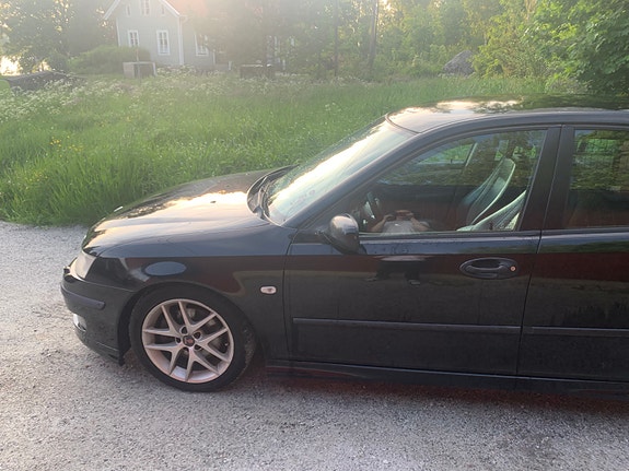 Saab 9-3 2 of 7